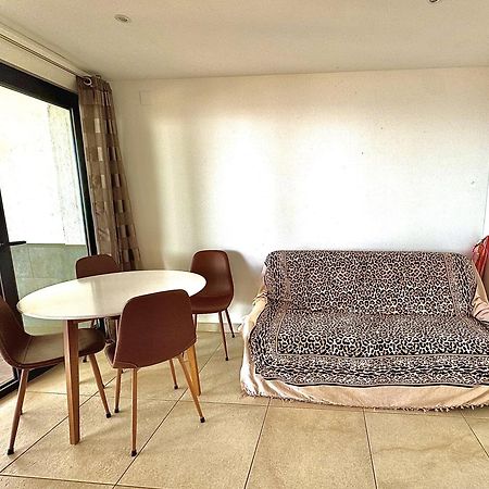 Bernie Apartment Roses Bagian luar foto